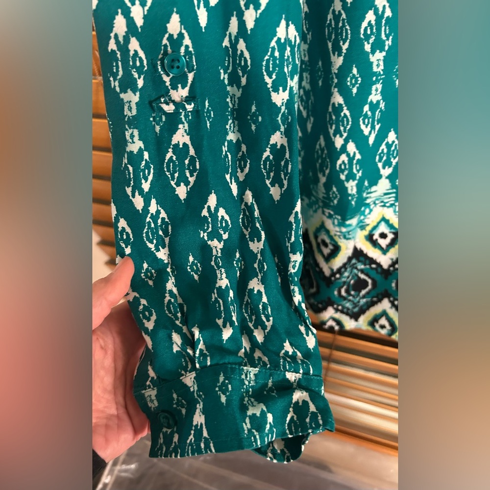 🔥 Gorgeous New Directions Teal and White Long Blouse size XL - Picture 6 of 12